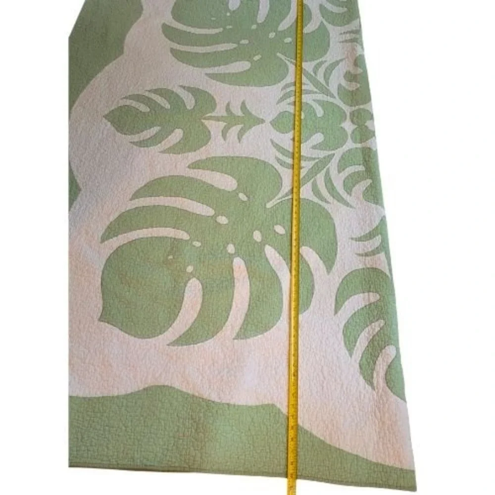 Tommy Bahama king quilt